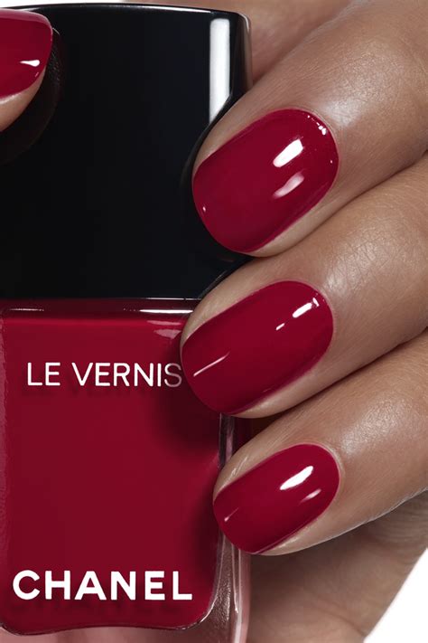 chanel pompier|LE VERNIS Longwear nail colour 153 .